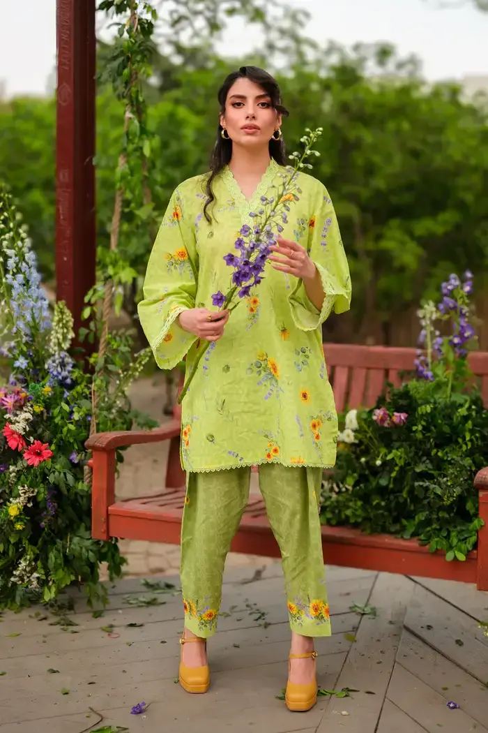 SAHAR READY TO WEAR LAWN
