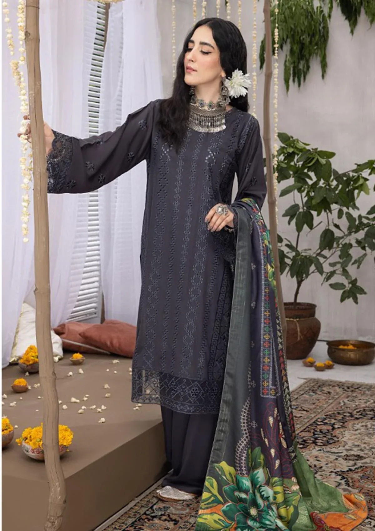 MEHRU BY MAHNUR