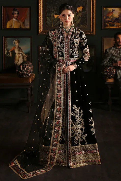 Mushq Neelofar Velvet
