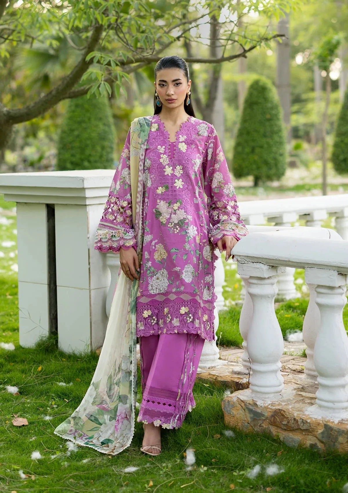 Elaf Premium Signature Lawn 7B