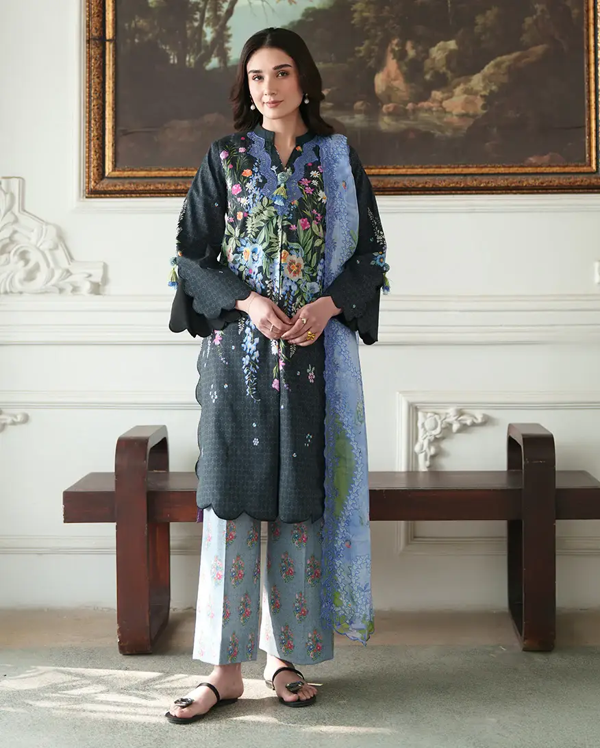 Roheenaz Whispered Florals Muted Rose