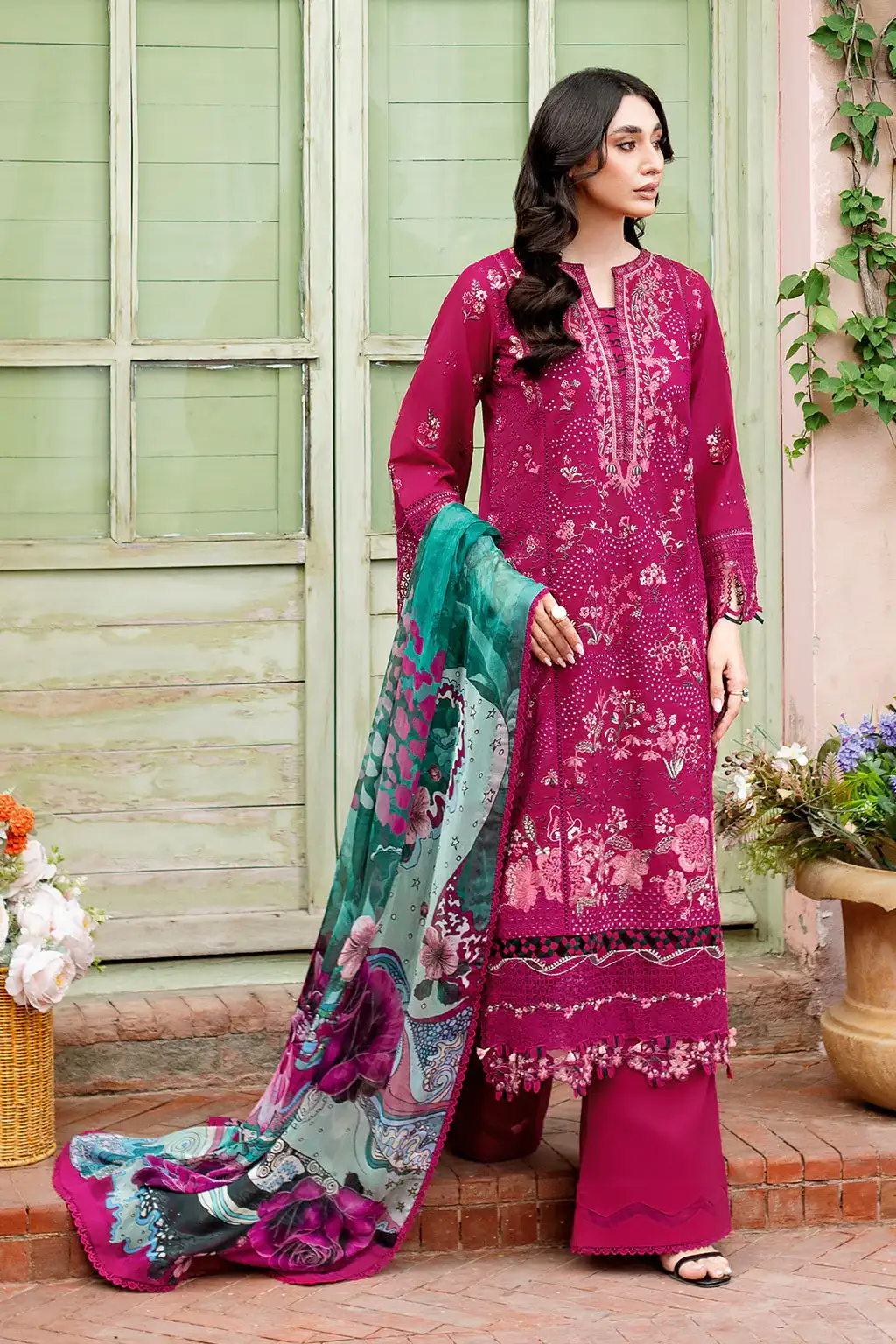 Ramsha Andaaz Z-1205