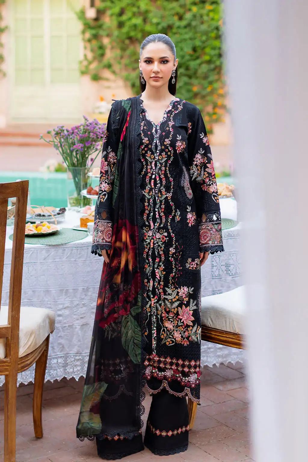 Ramsha Andaaz Z-1203