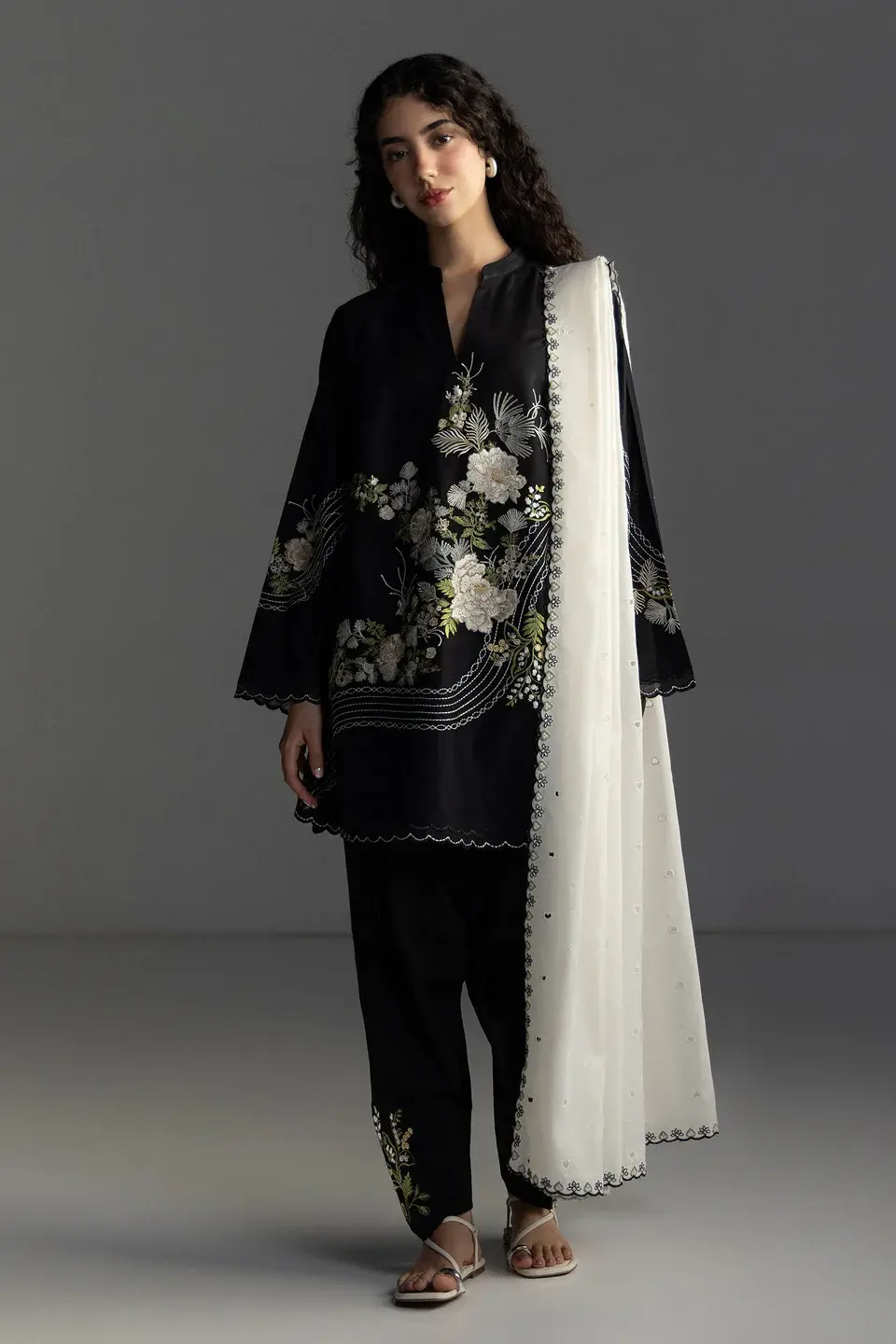 COCO Luxury Lawn Evia-9A