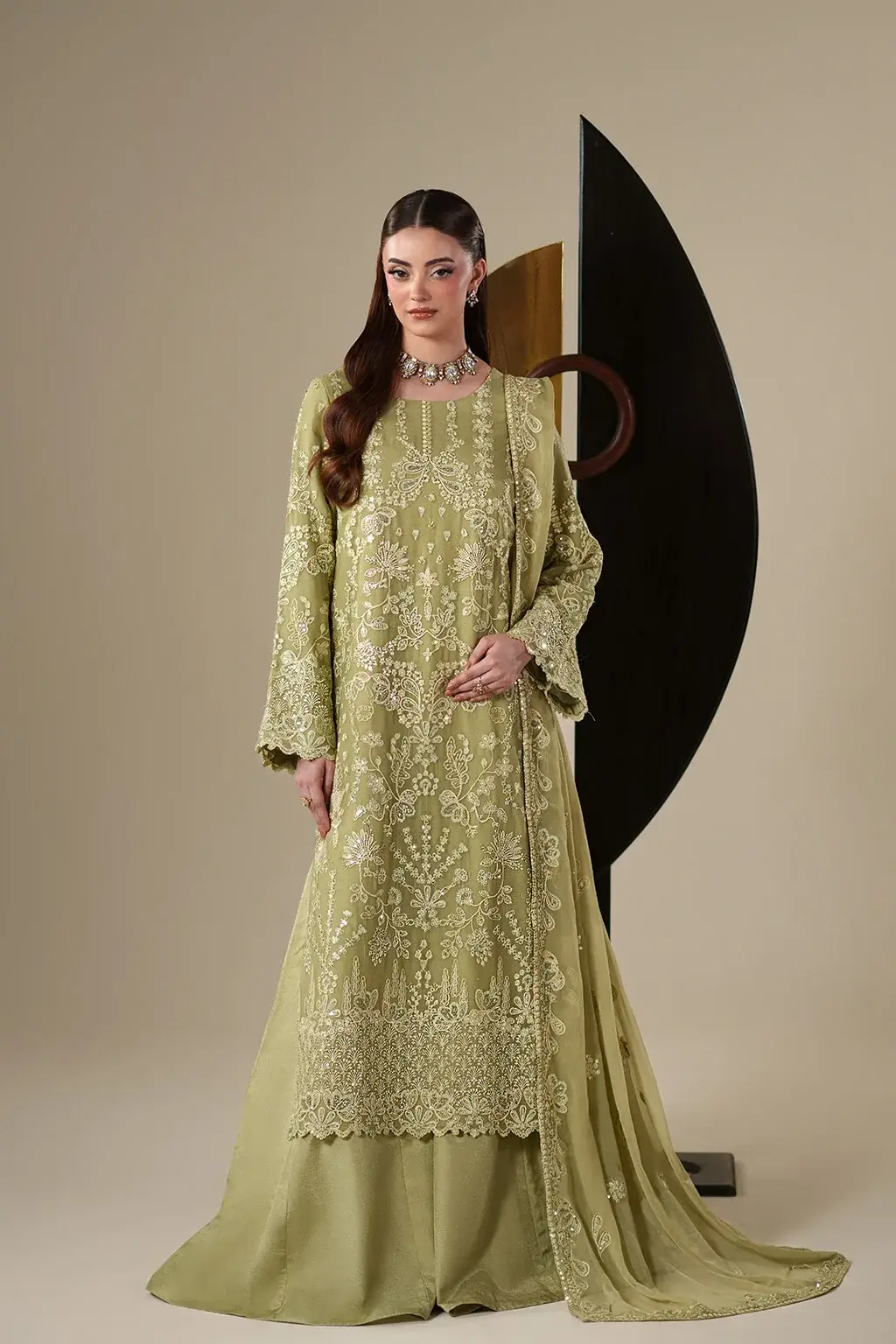Emaan Adeel Nouvelle NOLA