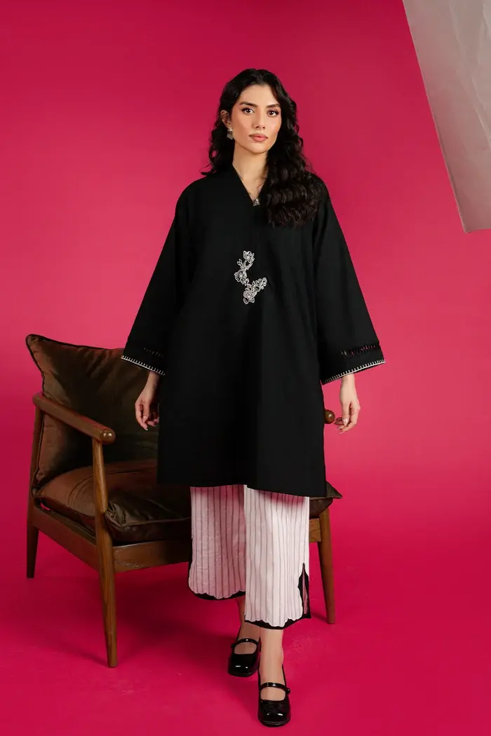 Sahar RTW Noir