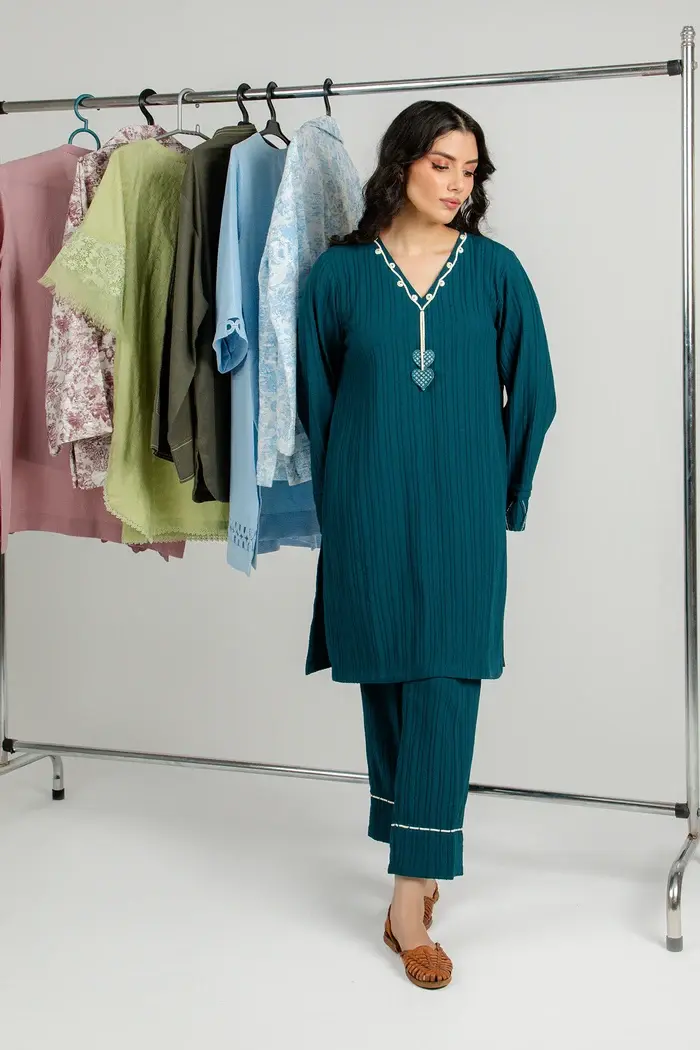 Sahar RTW Love Knot
