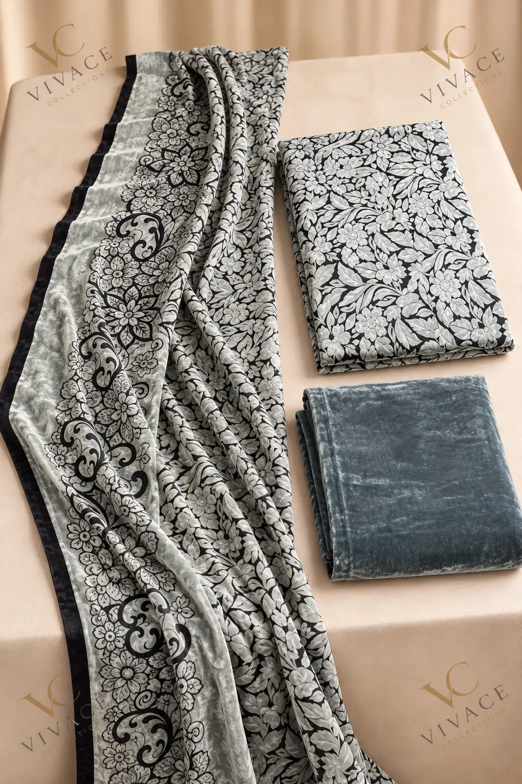 Pallachi Velvet 3PC Silver