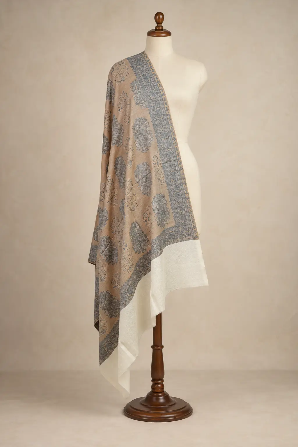 AB 120C Shawl 01