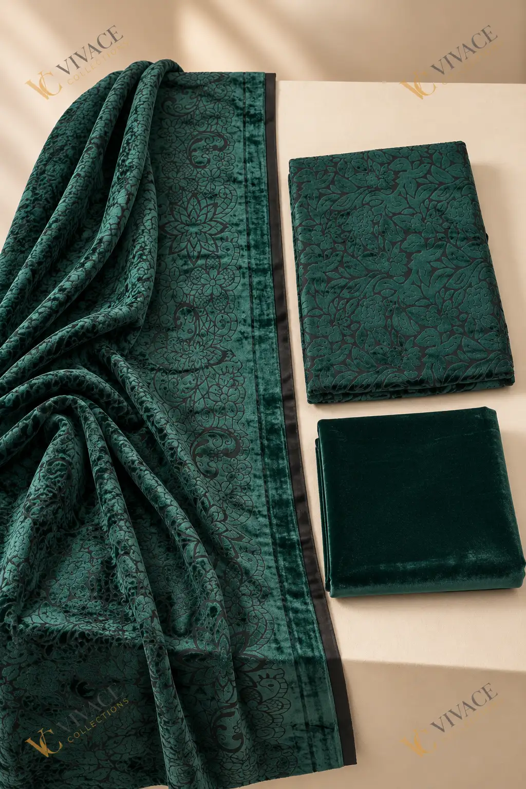 Pallachi Velvet 3PC MN04