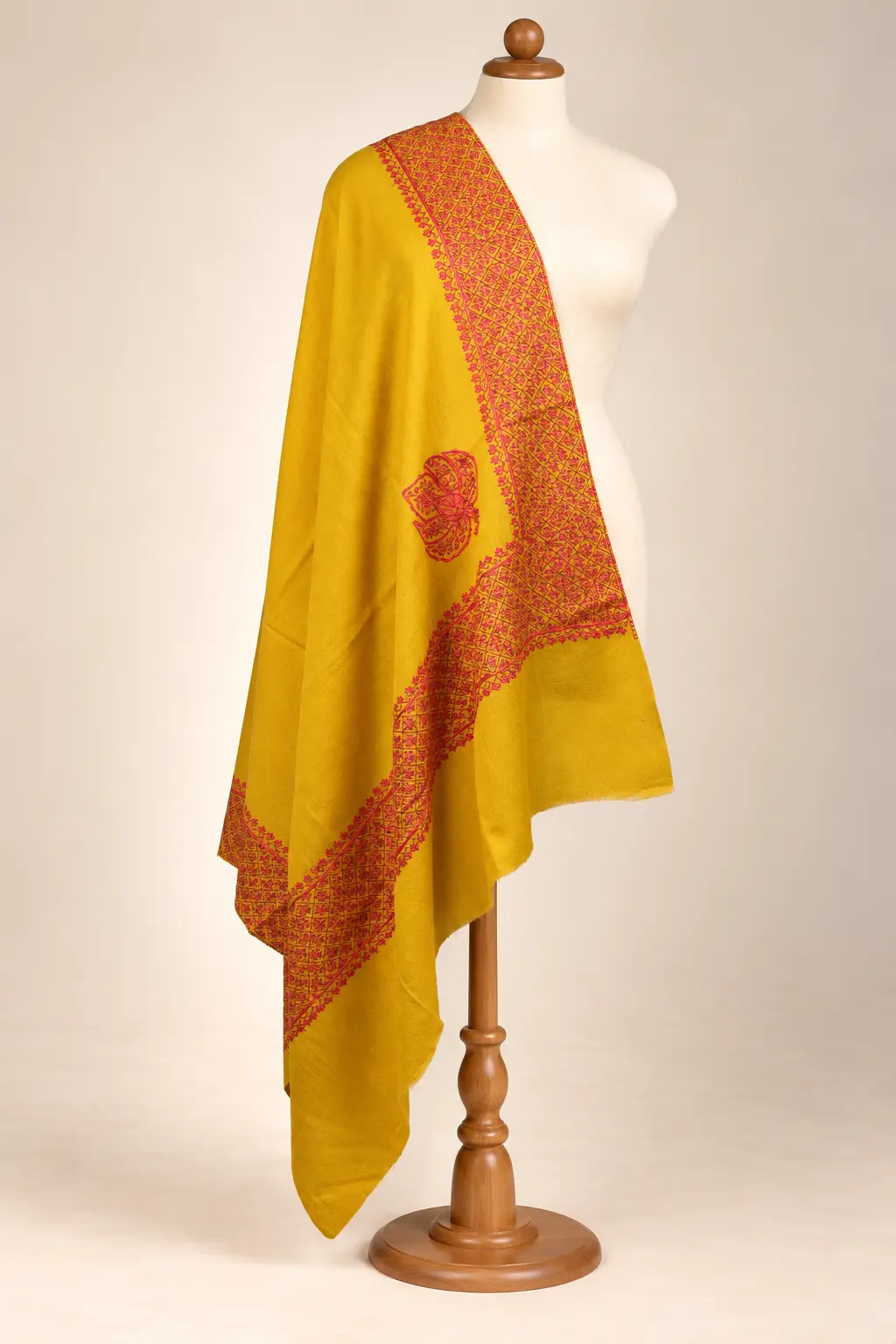 Toosha Sozni Doordar Shawl 02