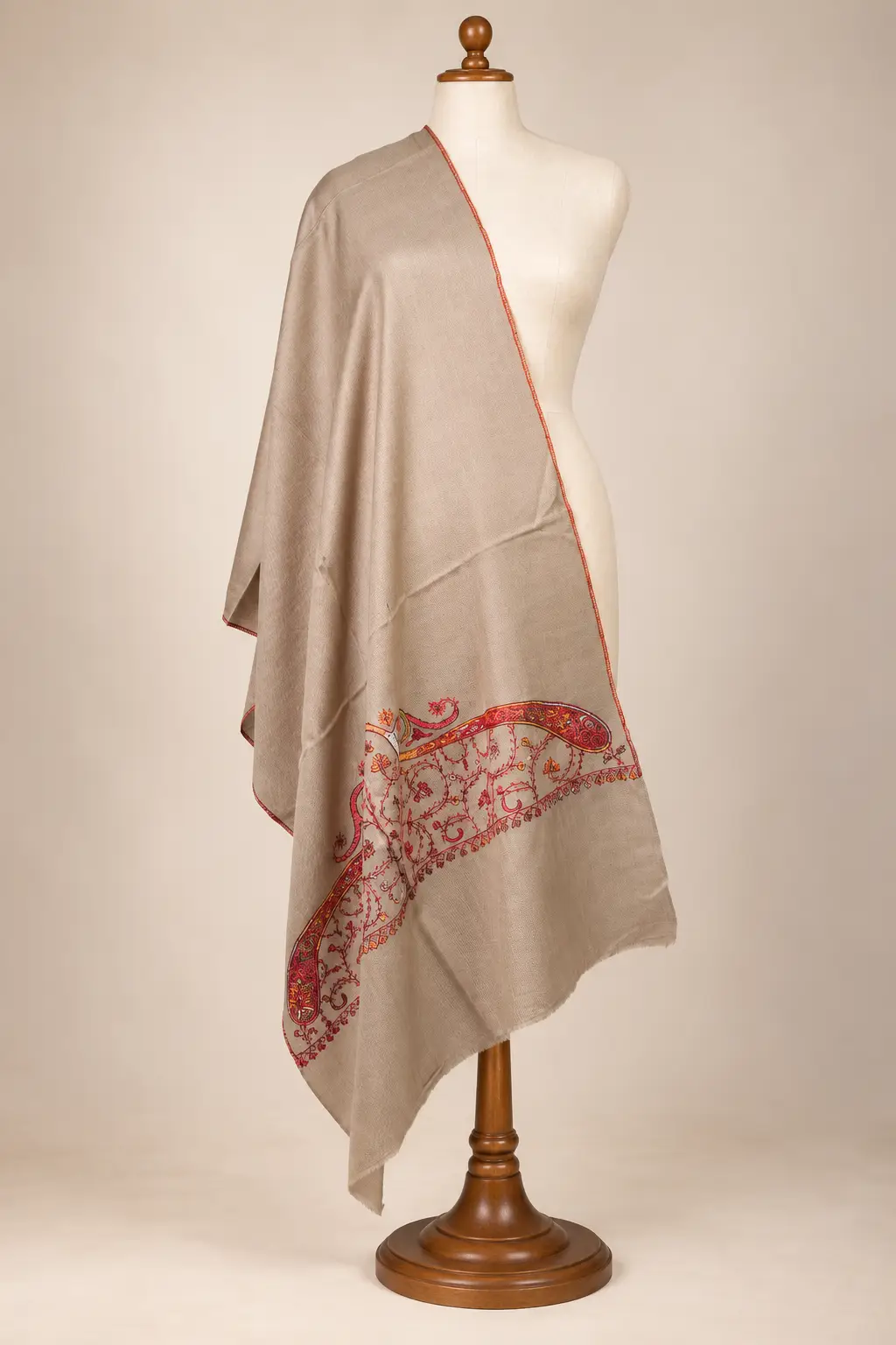 Toosha Sozni Palladar Stole-D01
