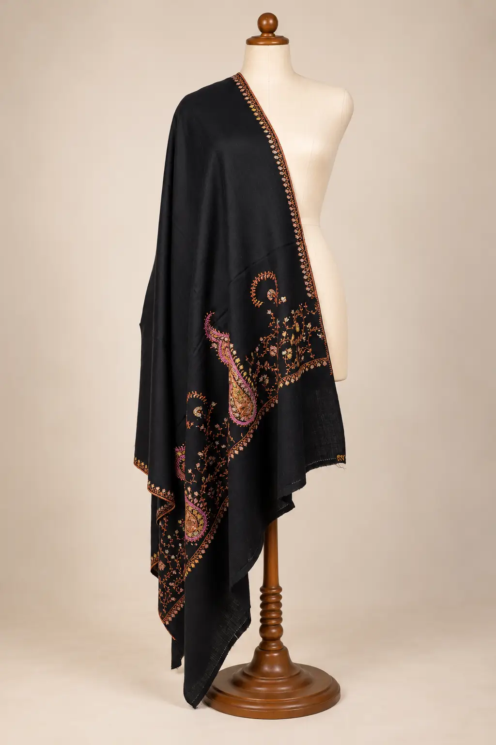 Toosha Sozni Palladar Stole-D03