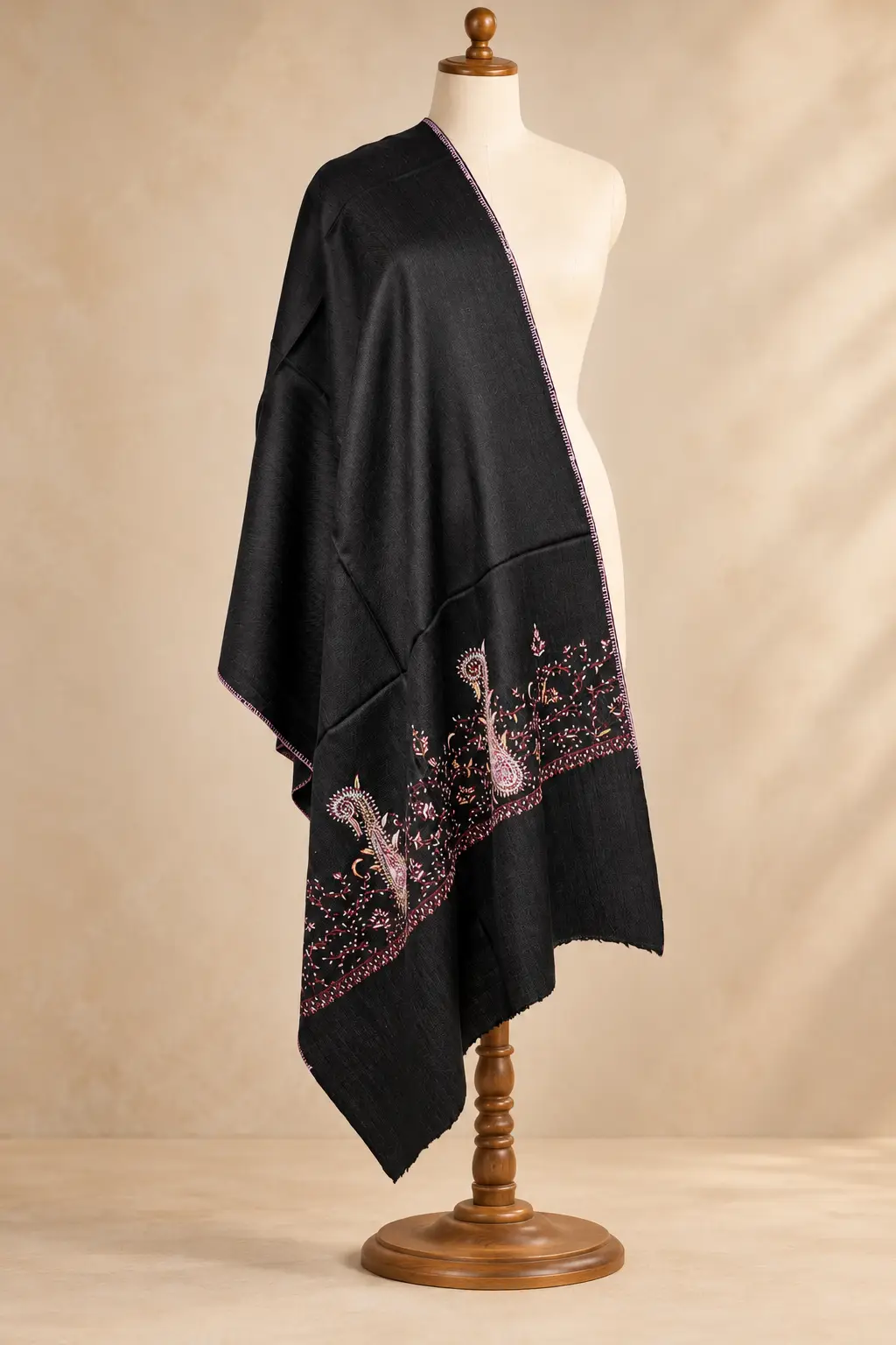 Toosha Sozni Palladar Stole-D18