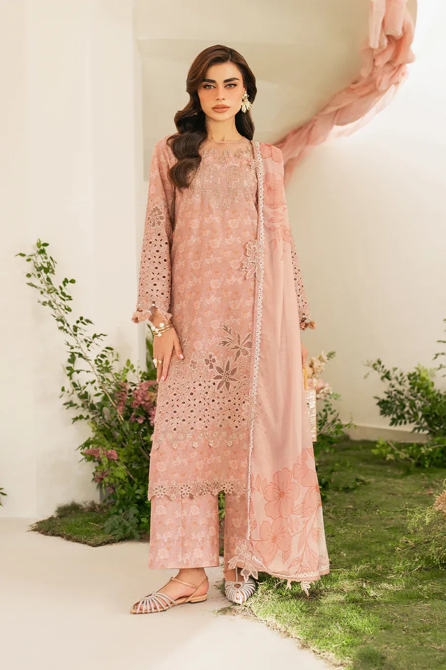 IFE-12 Embroidered Lawn (Iznik)