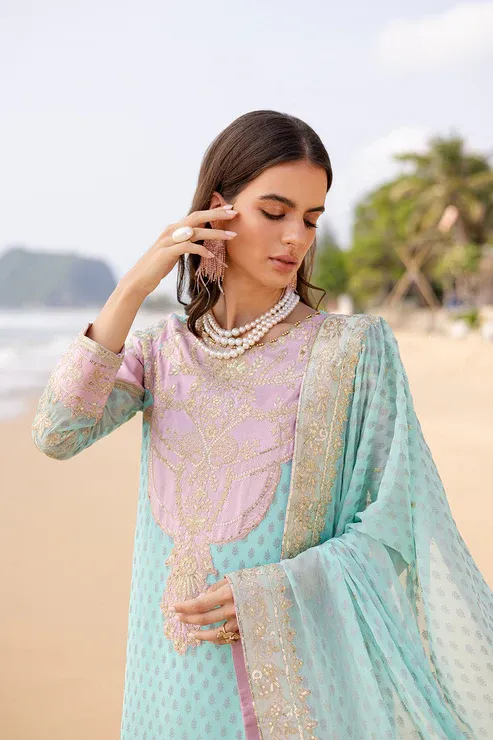 Aarohi - FW40056 ( Freesia Zyra)