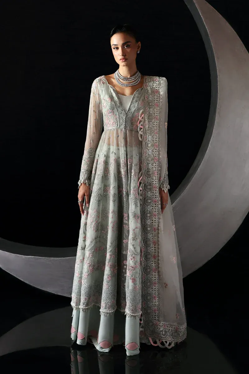 Verae (Zarposh Moonlit)